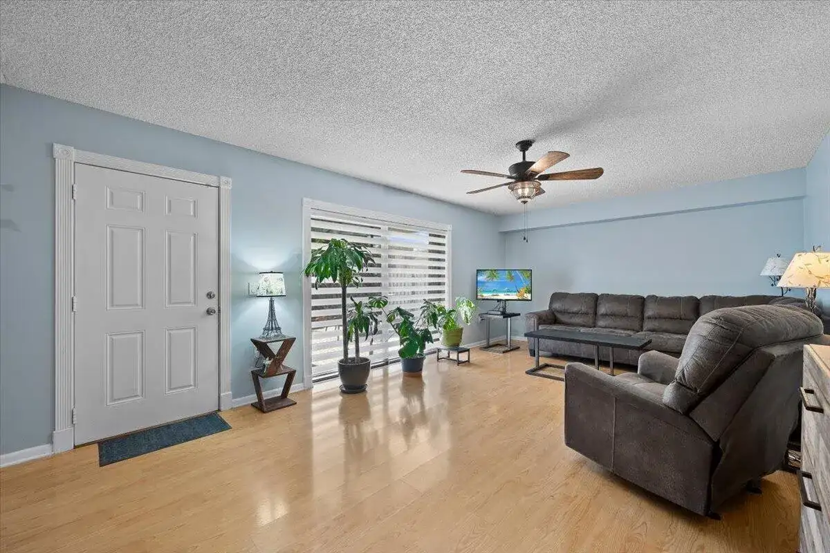 730 7TH Way # 730, West Palm Beach FL 33407 photo 4