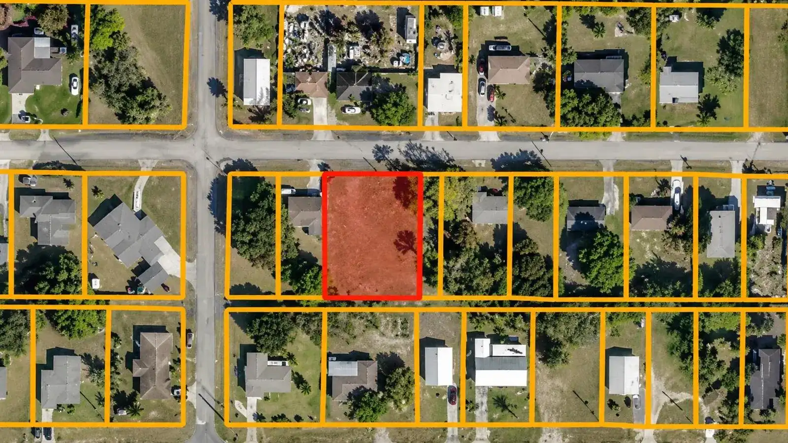 Avenue R, Fort Pierce FL 34947