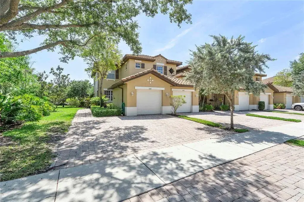 8140 NW 128th Lane # A, Parkland FL 33076 photo 2