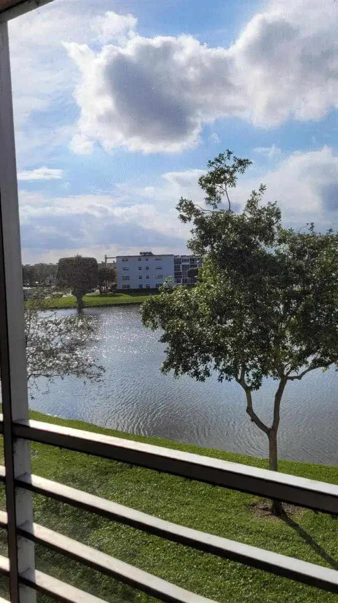 3027 LINCOLN B # 3027, Boca Raton FL 33434