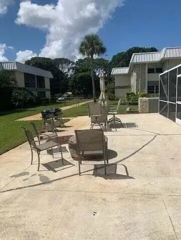 2302 Sunrise Boulevard # 202, Fort Pierce FL 34982 photo 4
