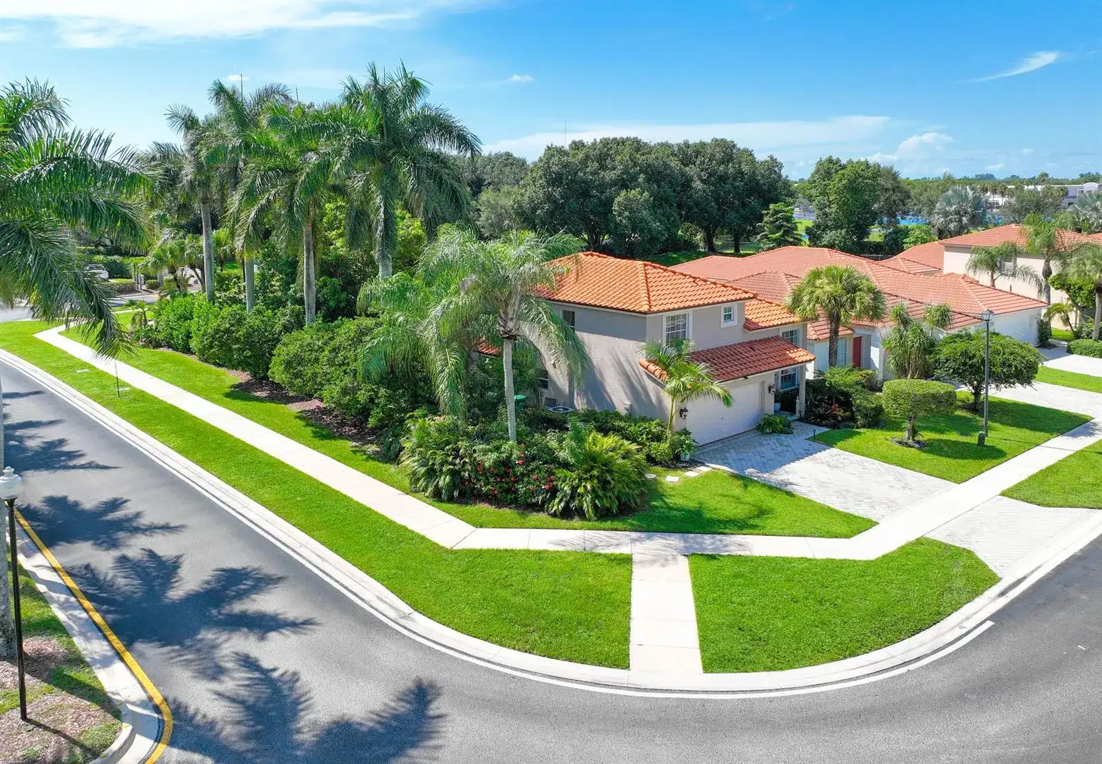 3848 Miramontes Circle, Wellington FL 33414 photo 2