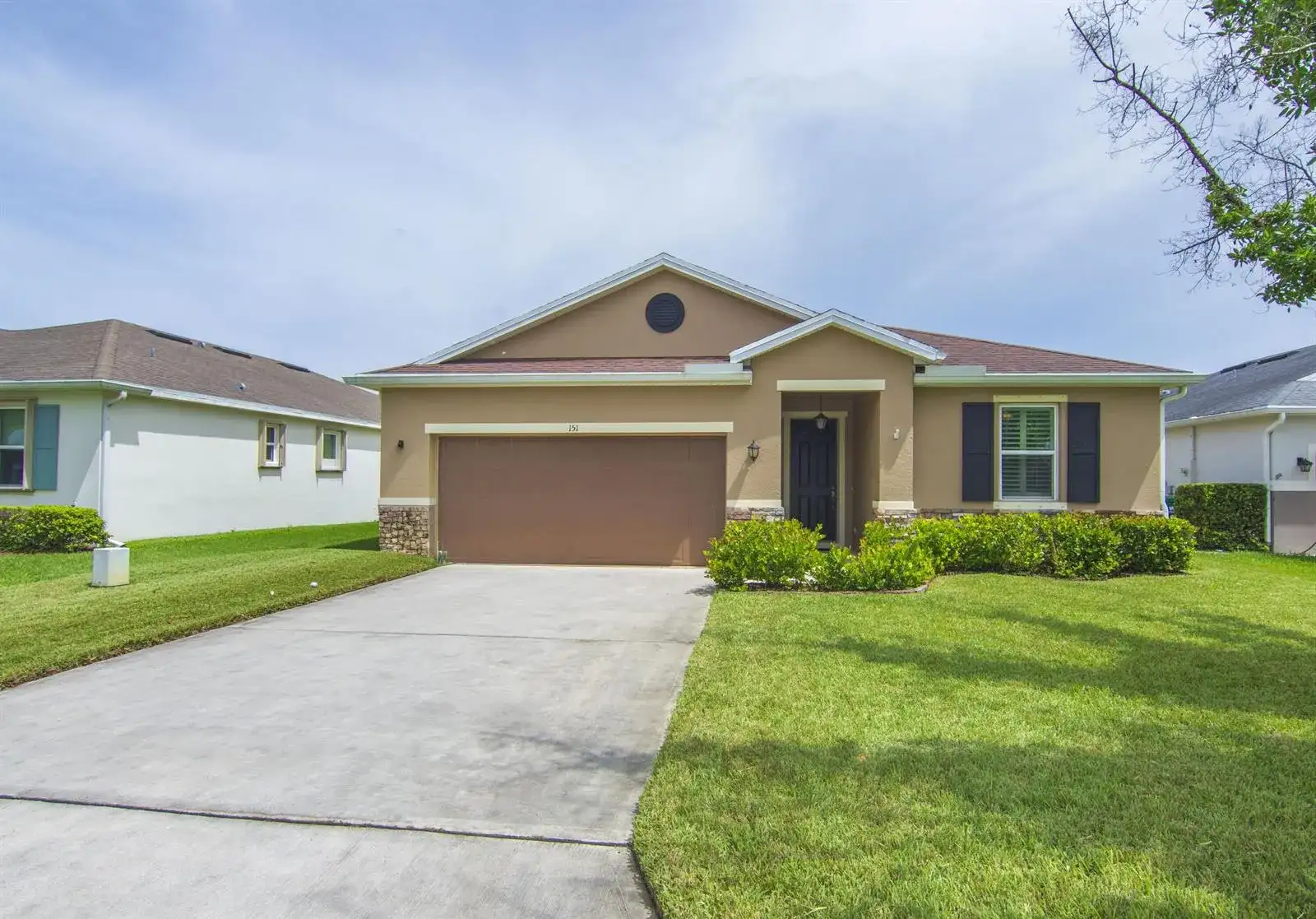 151 PORT ROYAL Court, Sebastian FL 32958 photo 2
