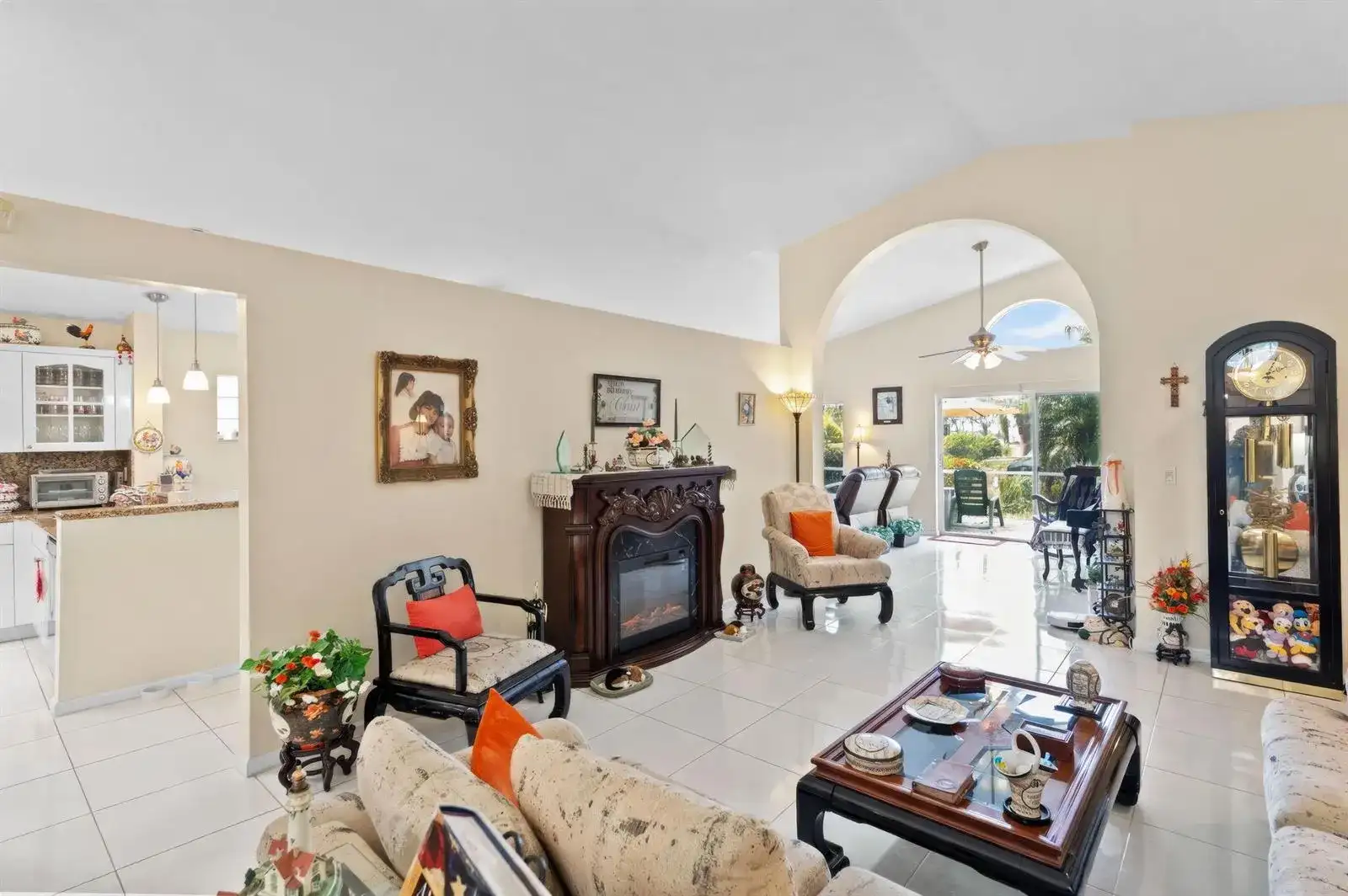 9847 Harbour Lake Circle, Boynton Beach FL 33437 photo 5