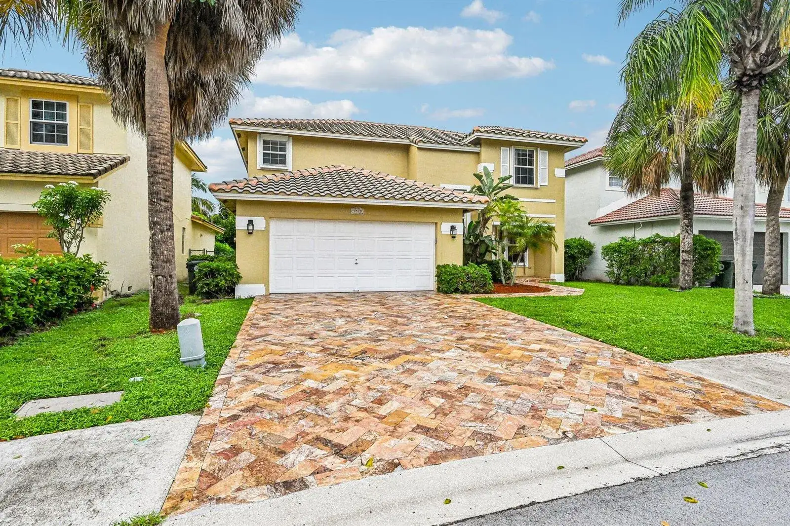 6520 NW 41ST Terrace, Coconut Creek FL 33073