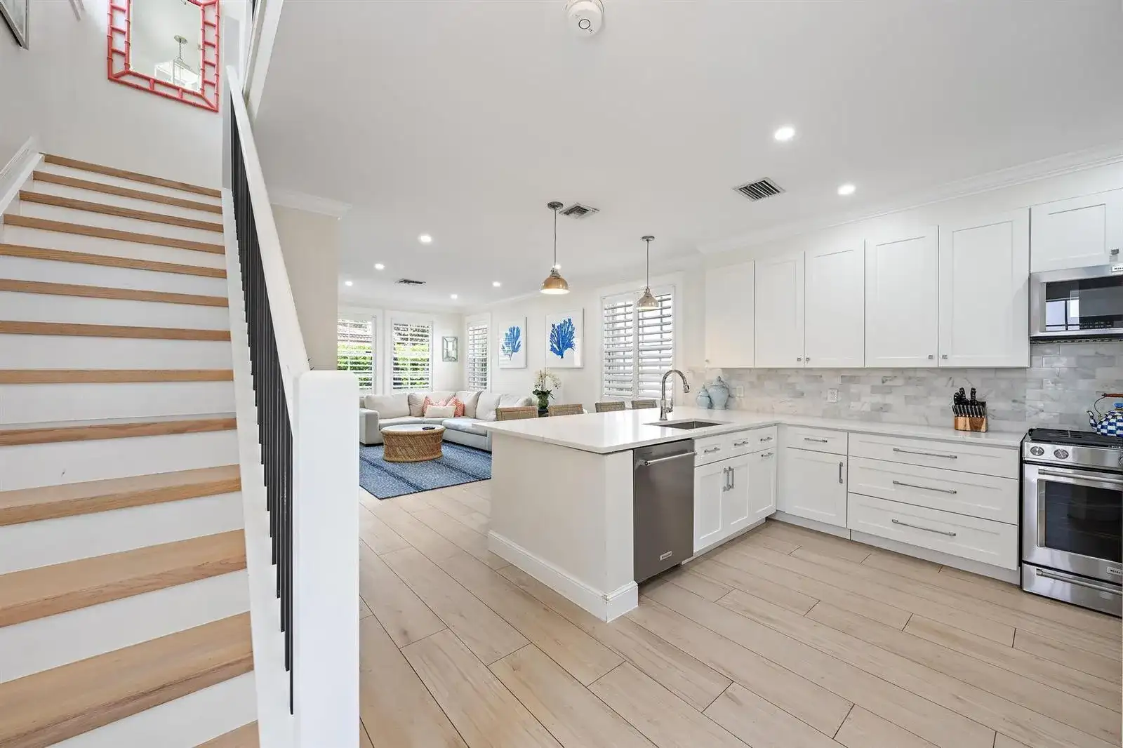 331 October Street, Palm Beach Gardens FL 33410 photo 5