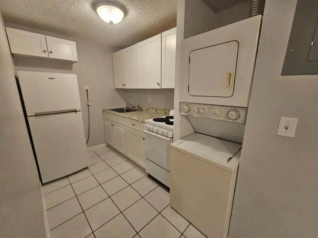 3000 NW 5th Avenue # 15, Boca Raton FL 33431 photo 3