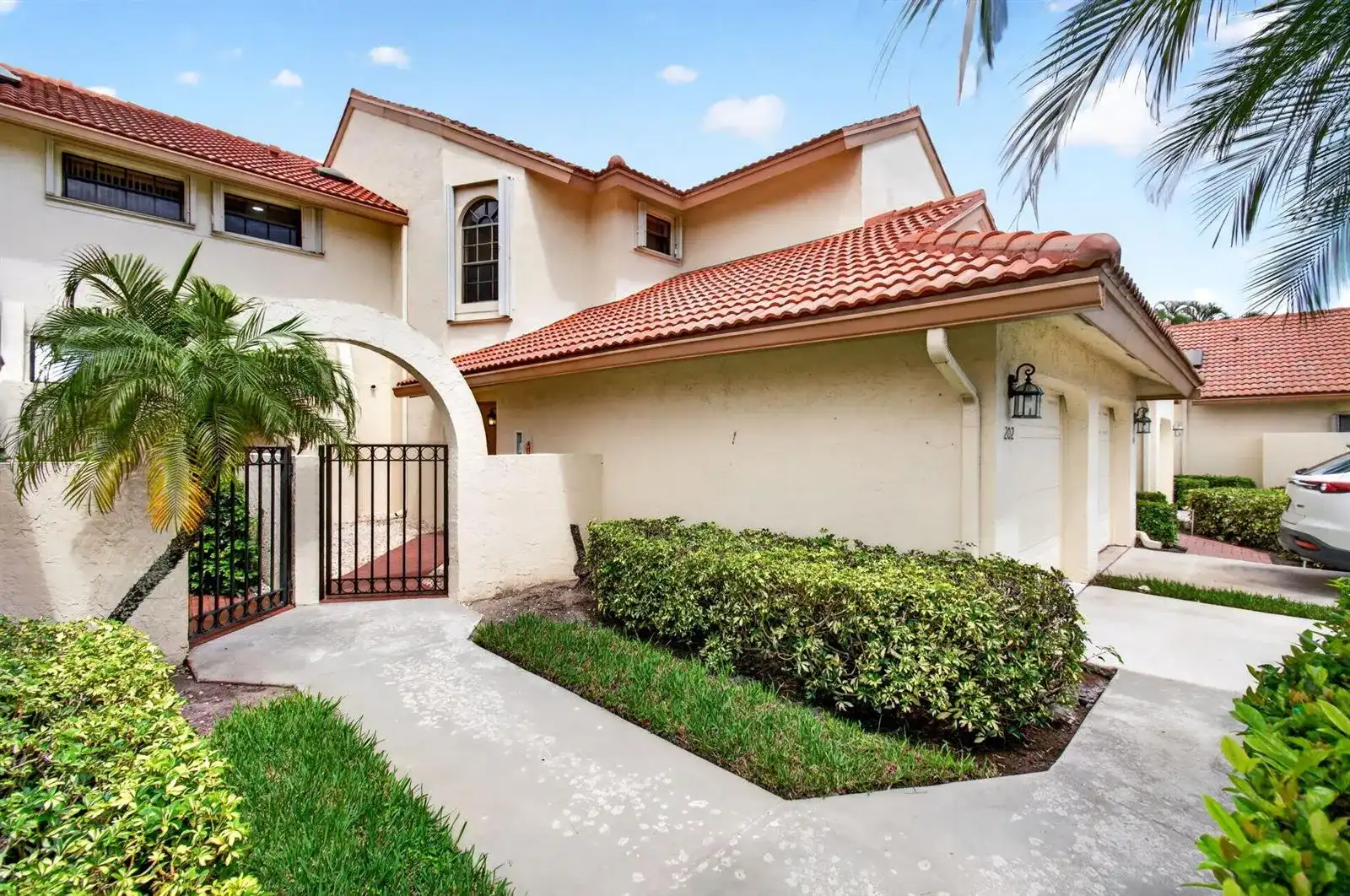 8320 Waterline Drive # 202, Boynton Beach FL 33472