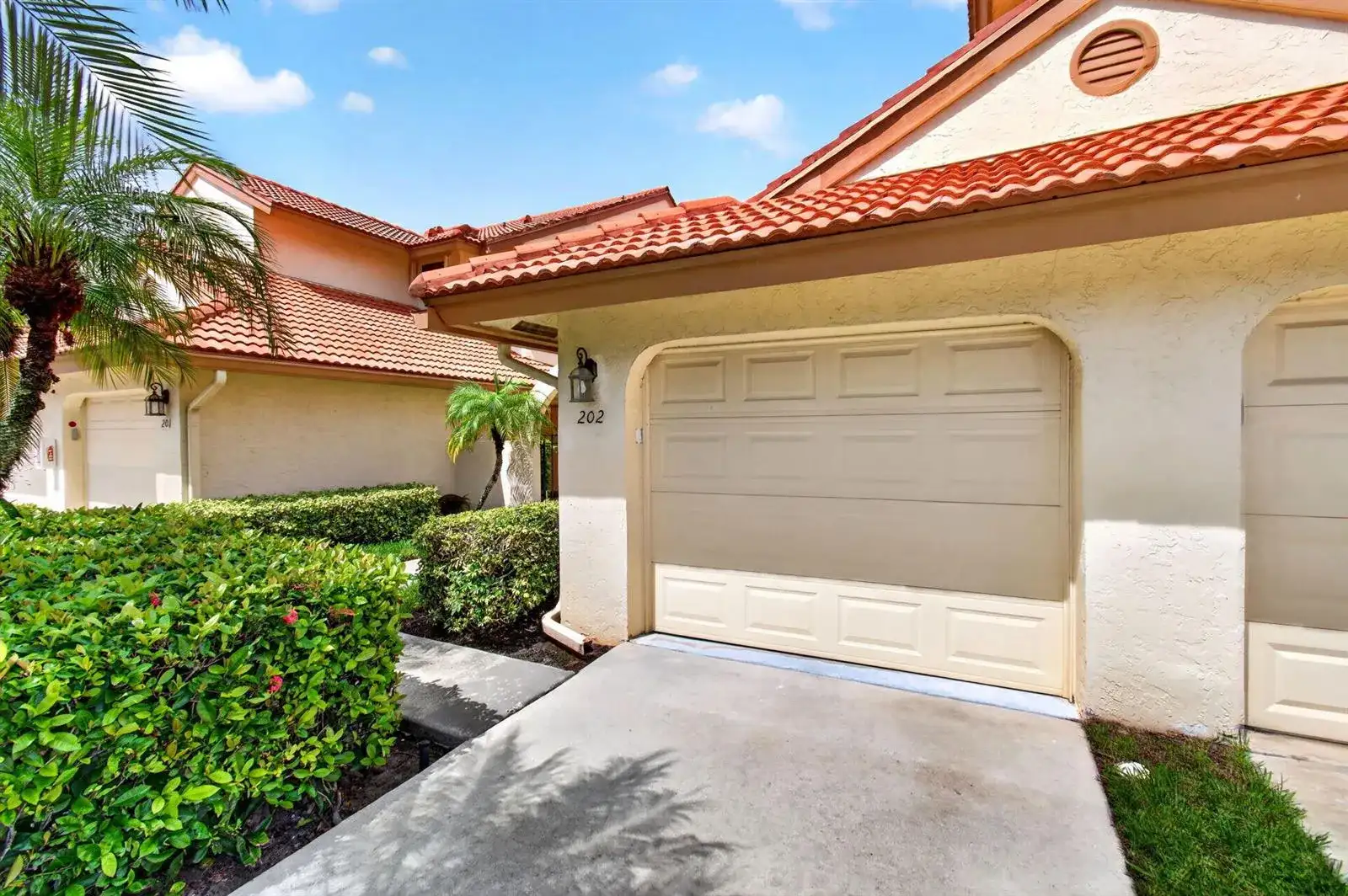 8320 Waterline Drive # 202, Boynton Beach FL 33472 photo 2