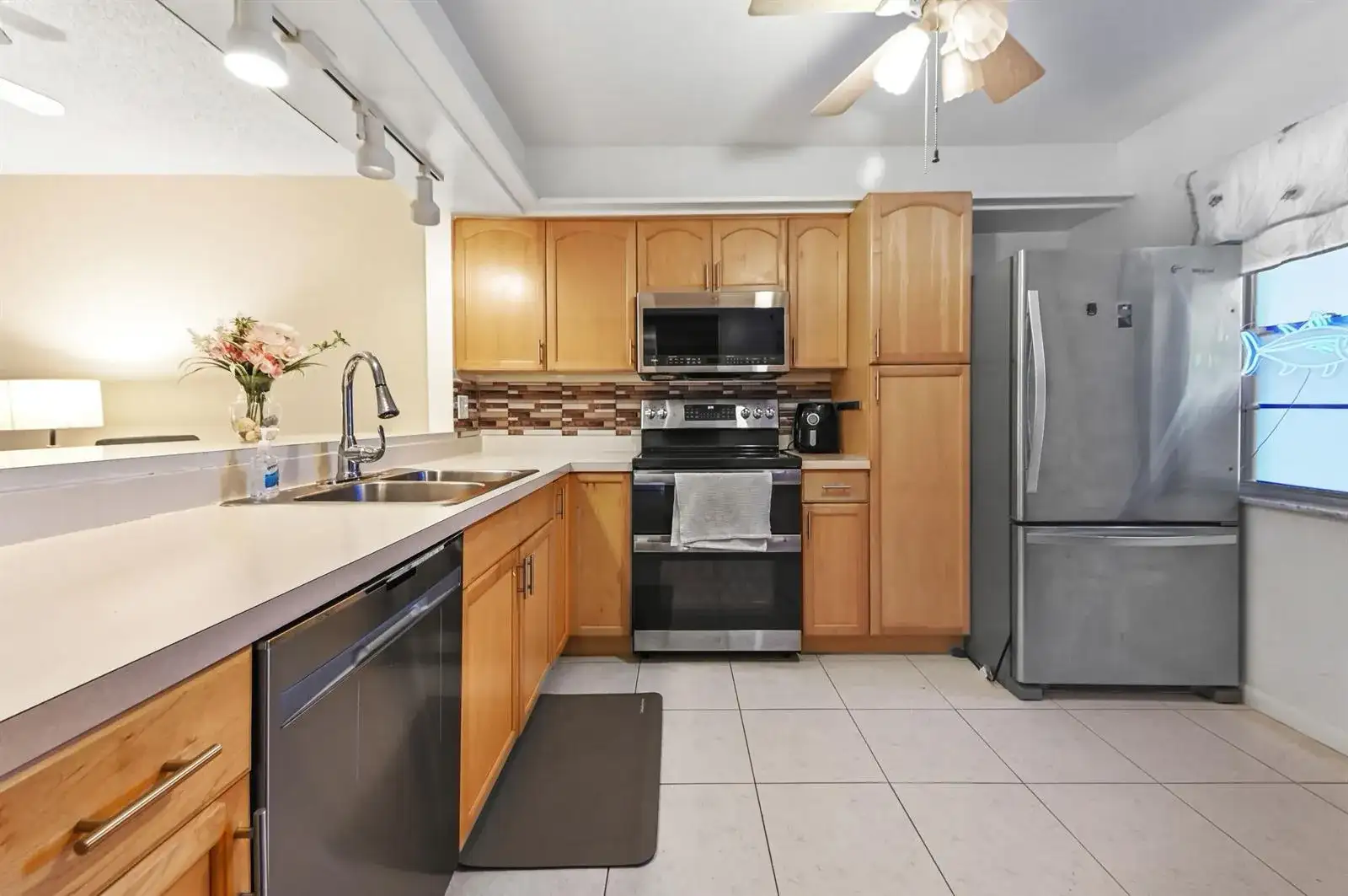 2302 SUNRISE Boulevard # 206, Fort Pierce FL 34982 photo 5