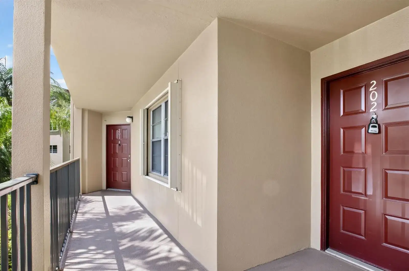 300 SW 130TH Terrace # 202B, Pembroke Pines FL 33027 photo 2