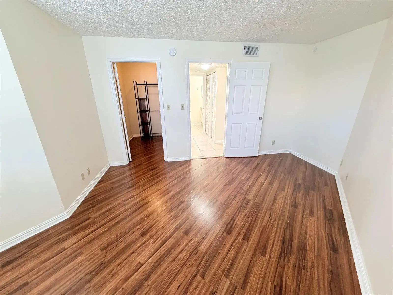 1950 N CONGRESS Avenue # 403, West Palm Beach FL 33401 photo 5