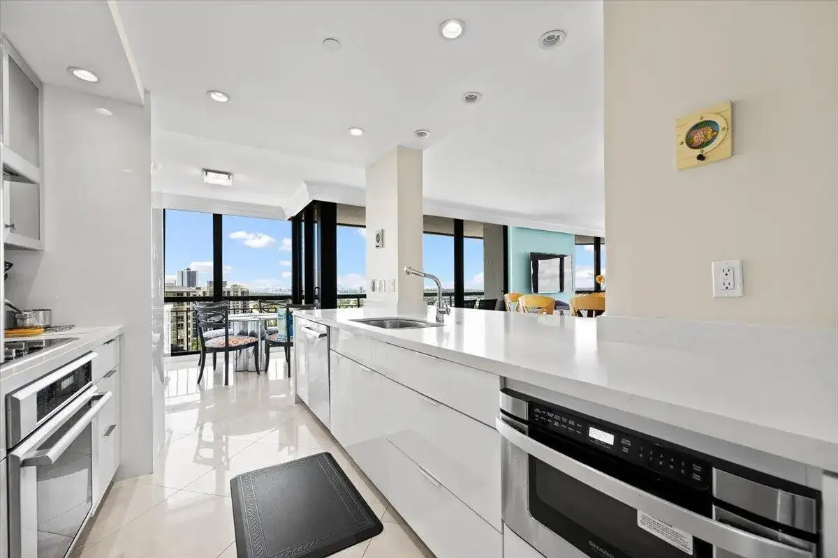 4100 N OCEAN Drive # 2304, Singer Island FL 33404 photo 3