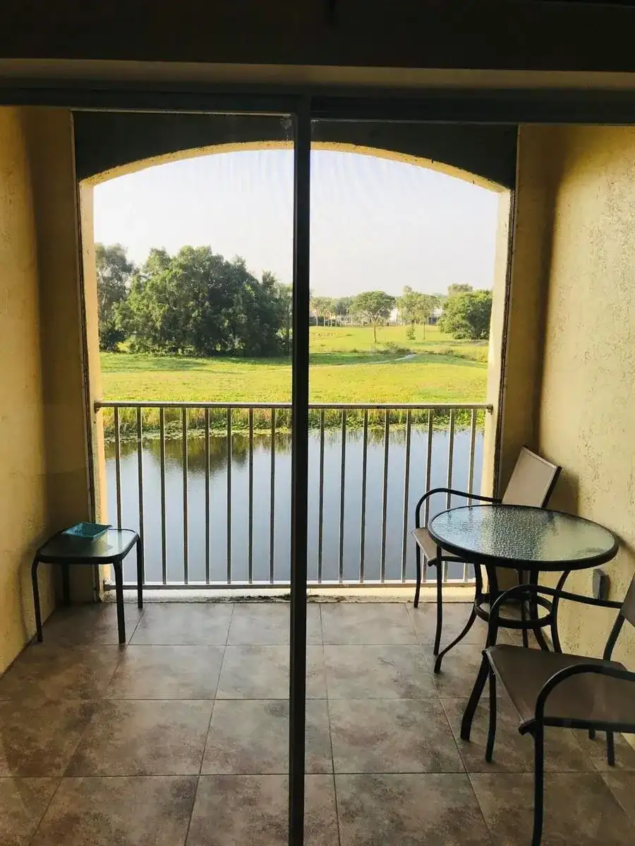 2100 Greenview Shores Boulevard # 518, Wellington FL 33414 photo 3