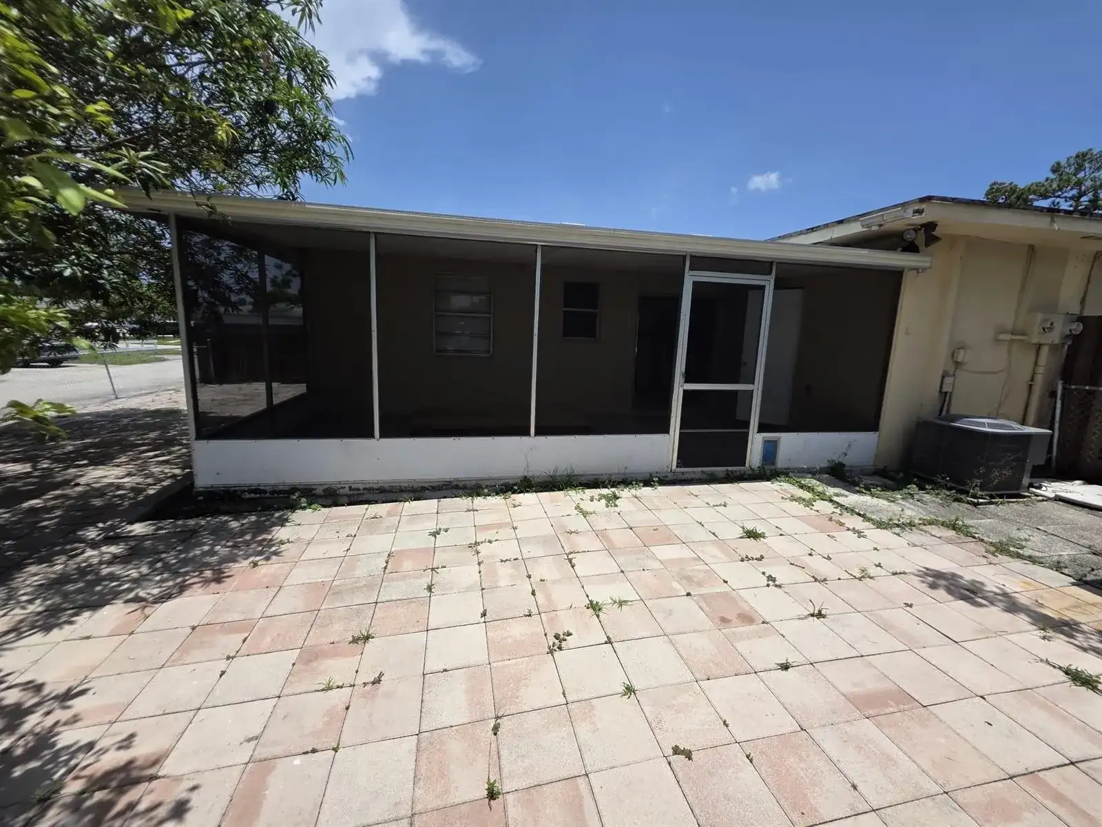 978 Sumter Road W, West Palm Beach FL 33415 photo 4