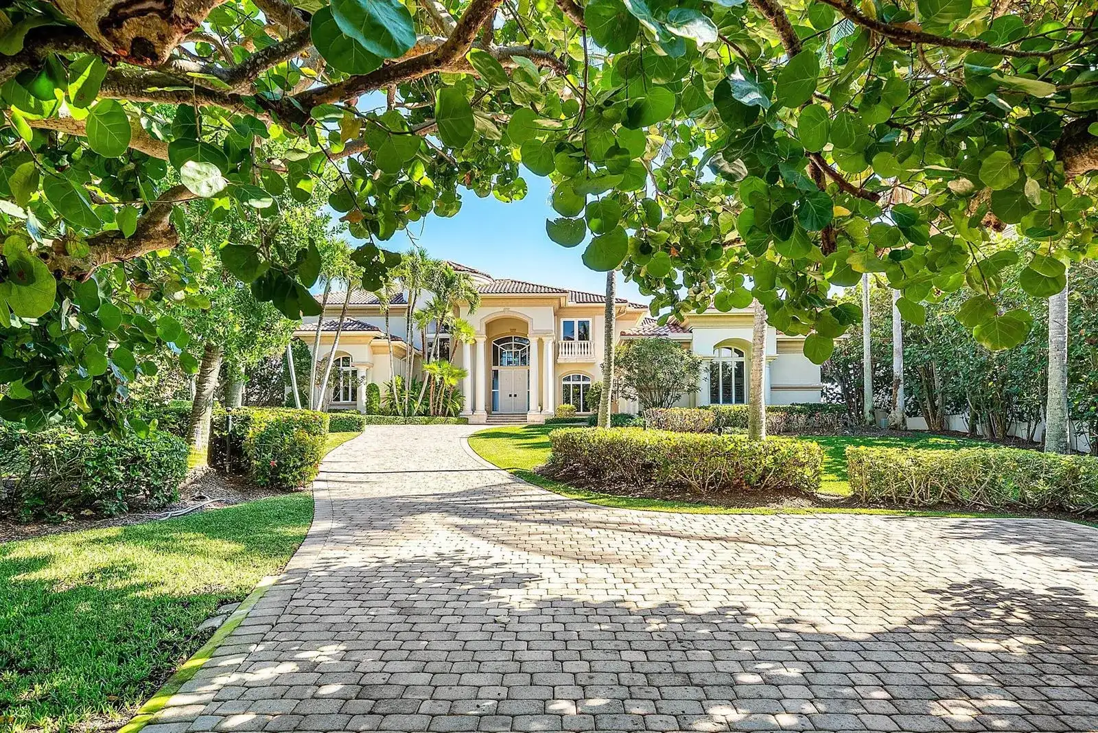 6373 N OCEAN Boulevard, Boynton Beach FL 33435 photo 2