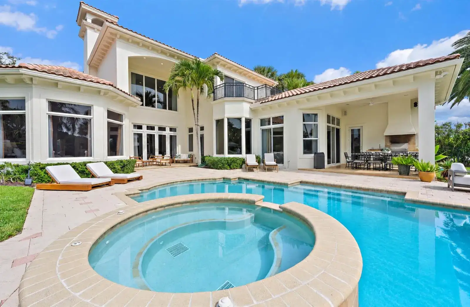 115 Echo Lane, Jupiter FL 33458 photo 3