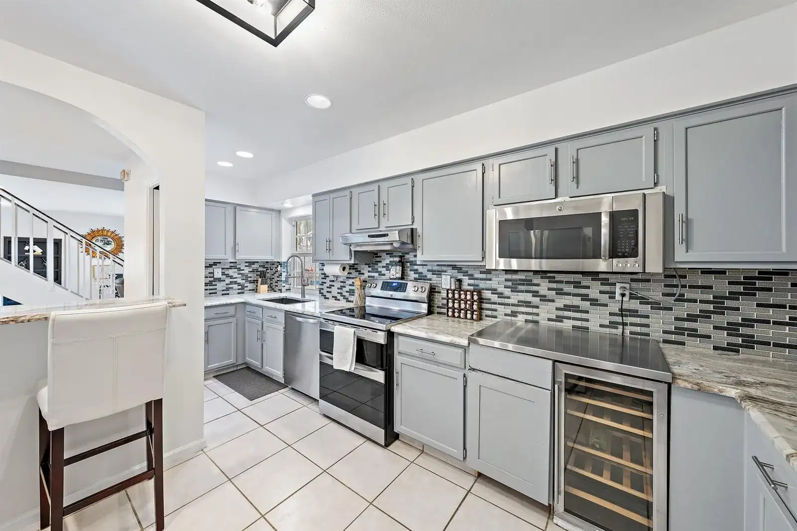 601 Vision Court, Palm Beach Gardens FL 33418 photo 4