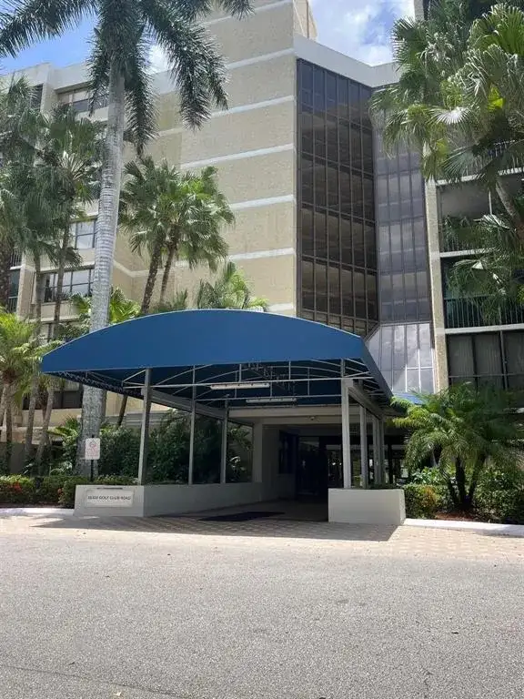 16300 GOLF CLUB Road # 212, Weston FL 33326 photo 2