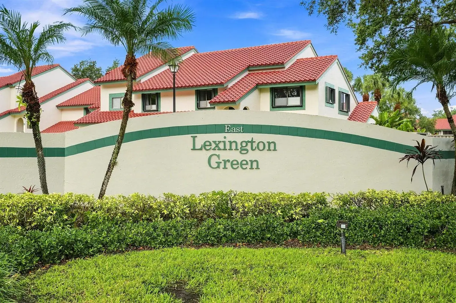 11 Lexington Lane E # B, Palm Beach Gardens FL 33418