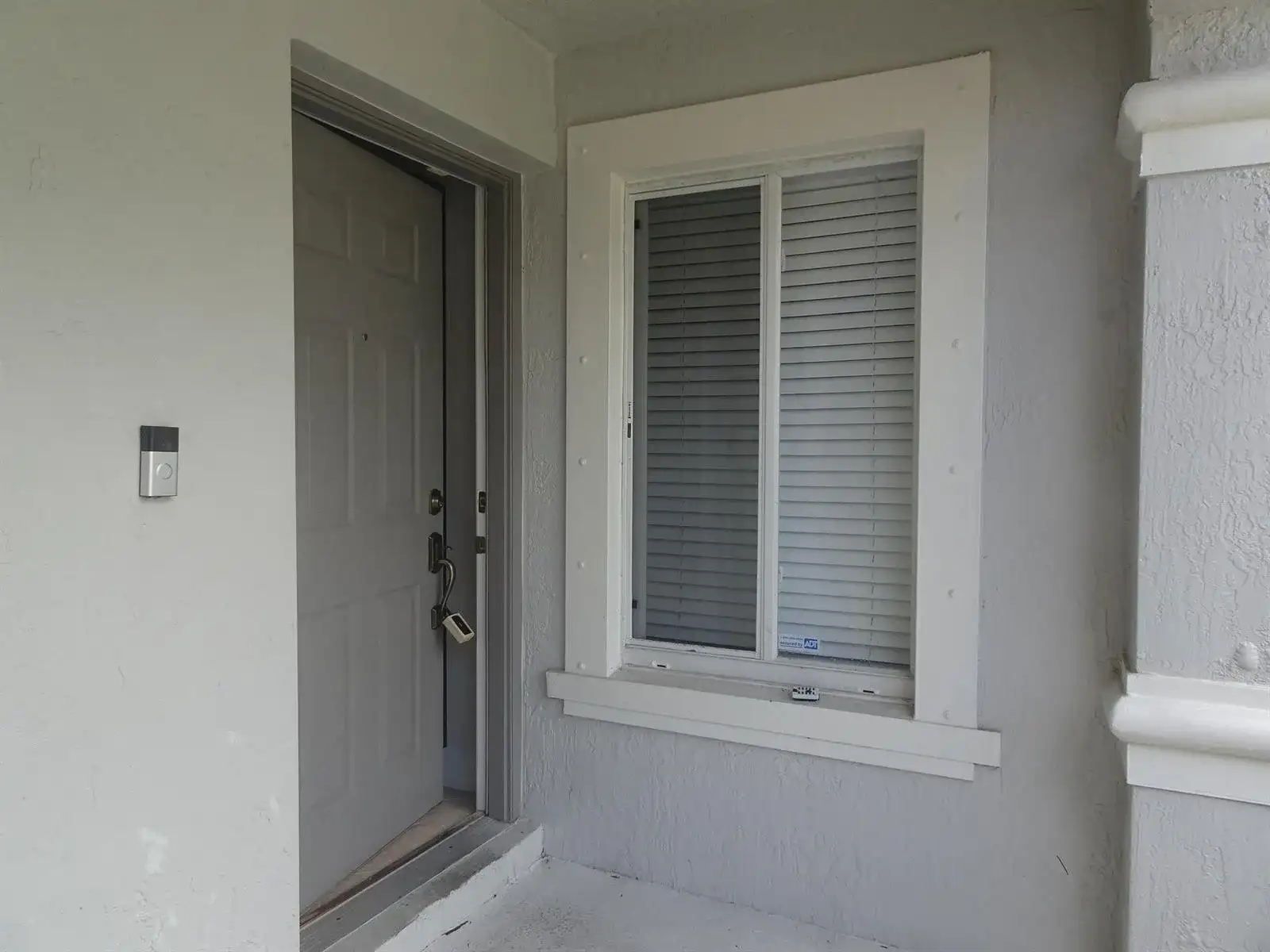 8002 BIG PINE Way, Riviera Beach FL 33407 photo 2