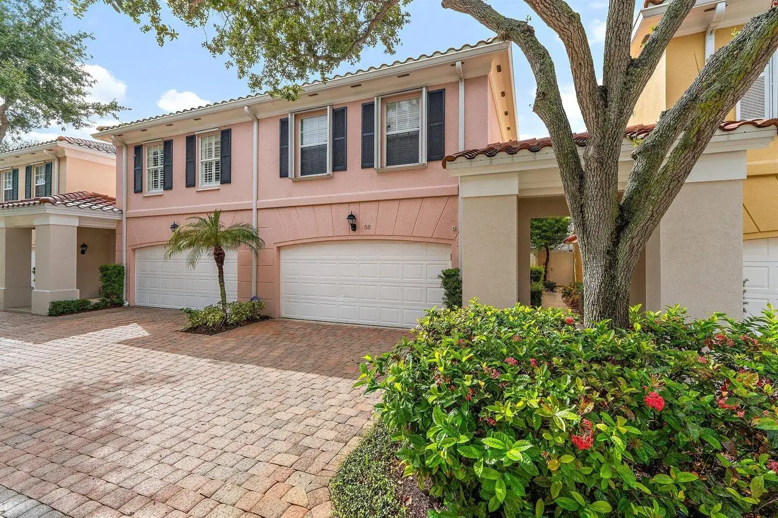 58 Tall Oaks Circle, Tequesta FL 33469