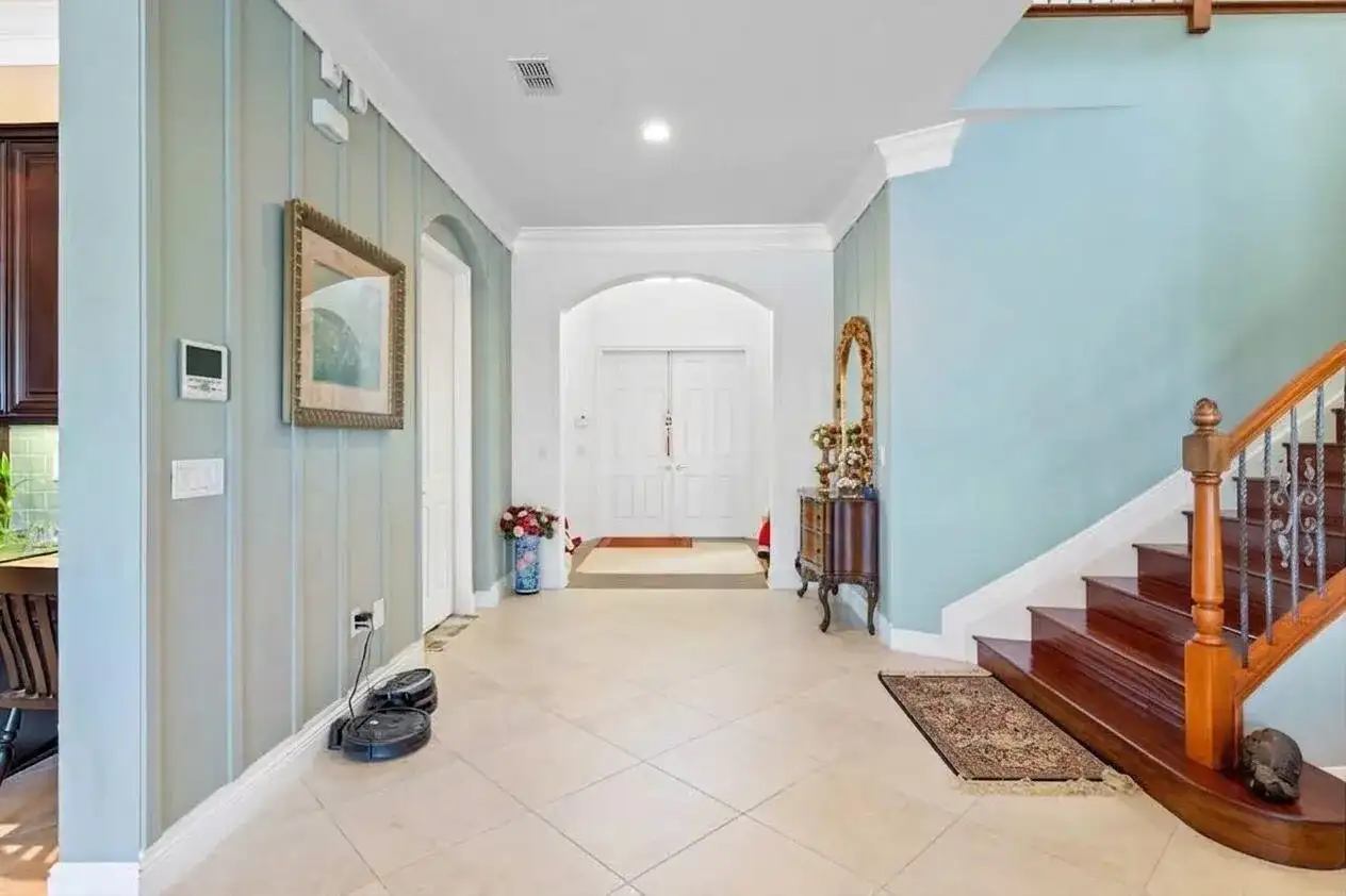 9468 MCANEENY Court, Wellington FL 33414 photo 3