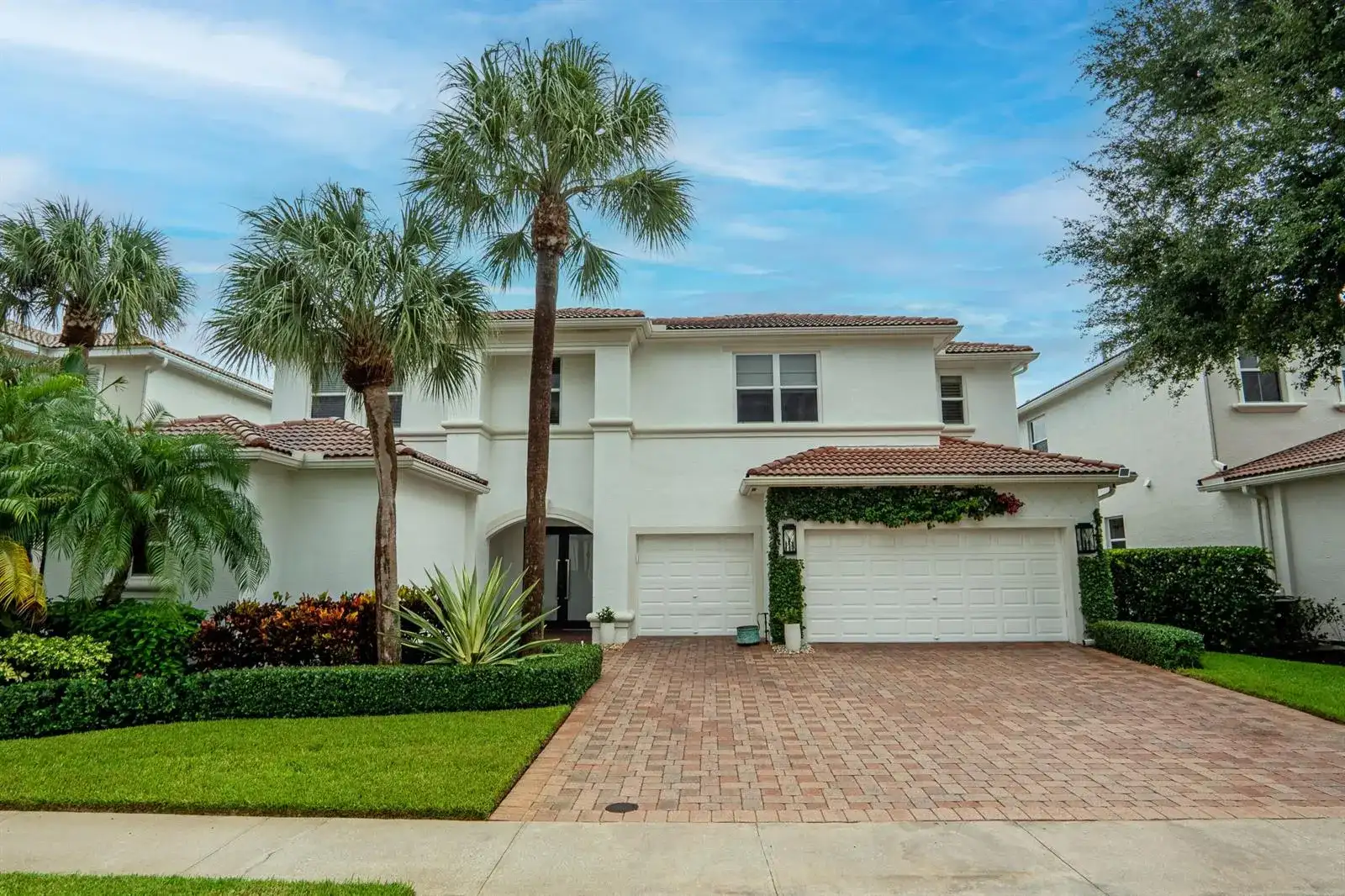211 Sedona Way, Palm Beach Gardens FL 33418 photo 2