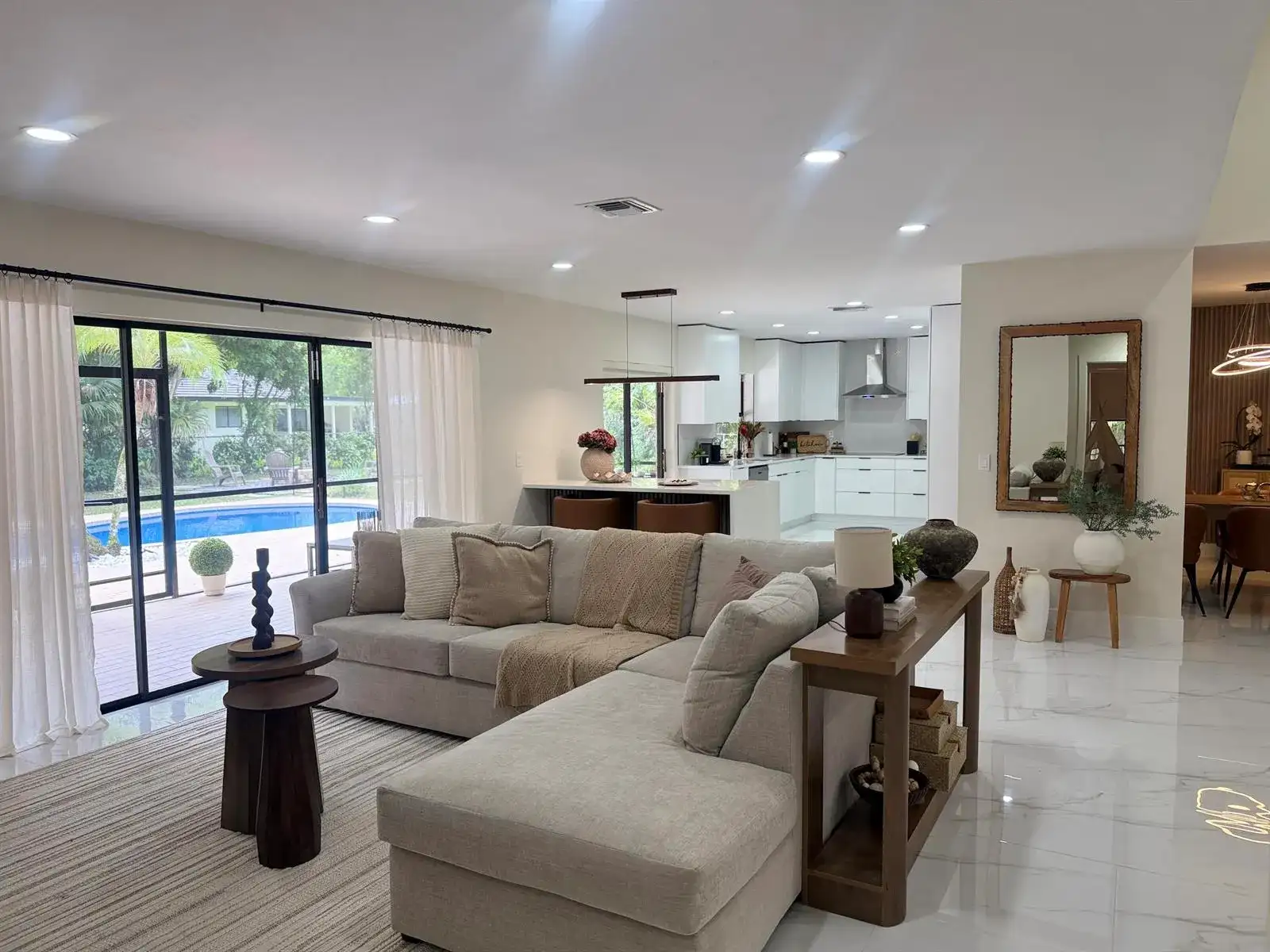 2151 NW 99TH Way, Coral Springs FL 33071 photo 4