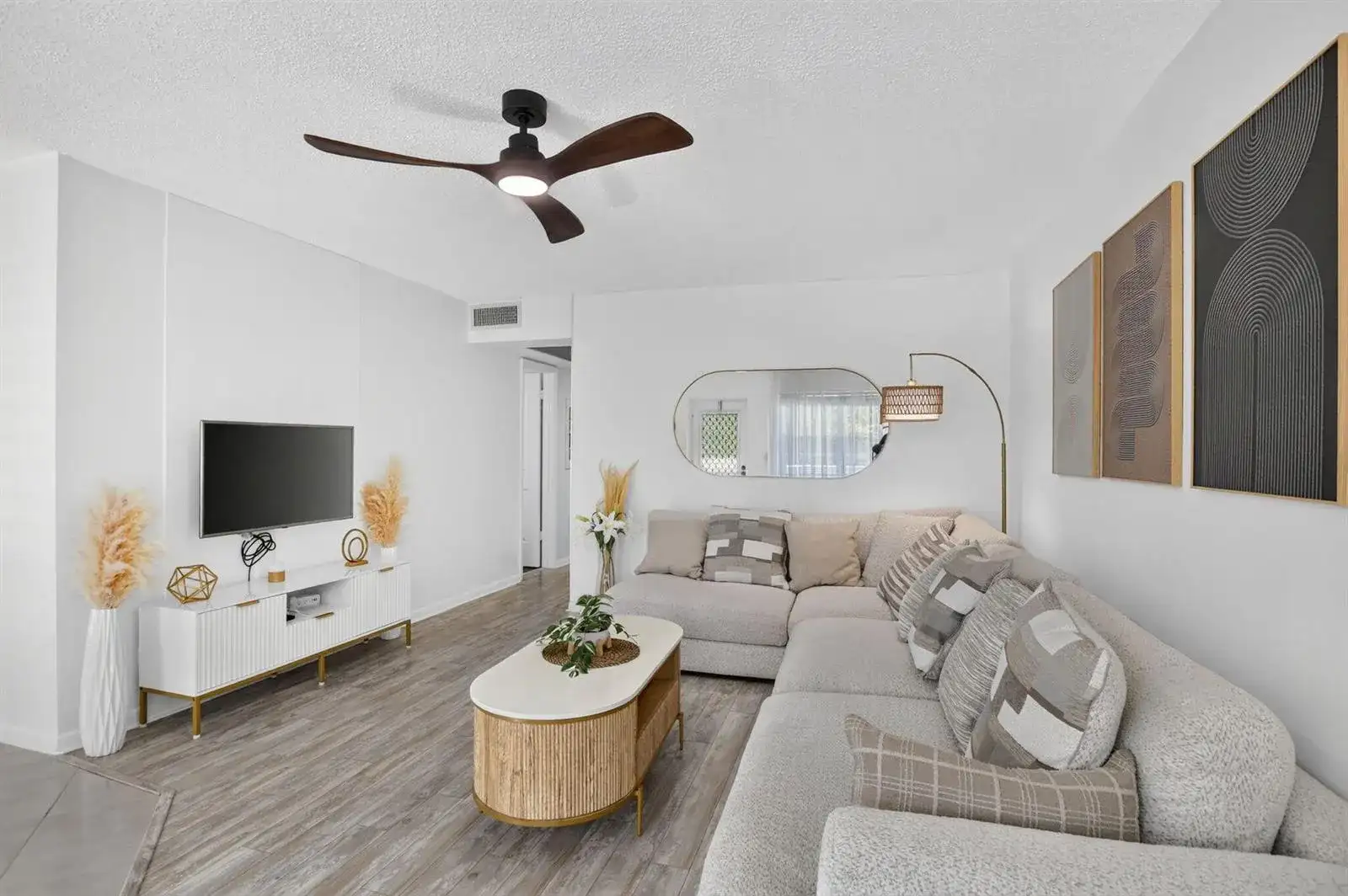 539 Durham S, Deerfield Beach FL 33442 photo 2