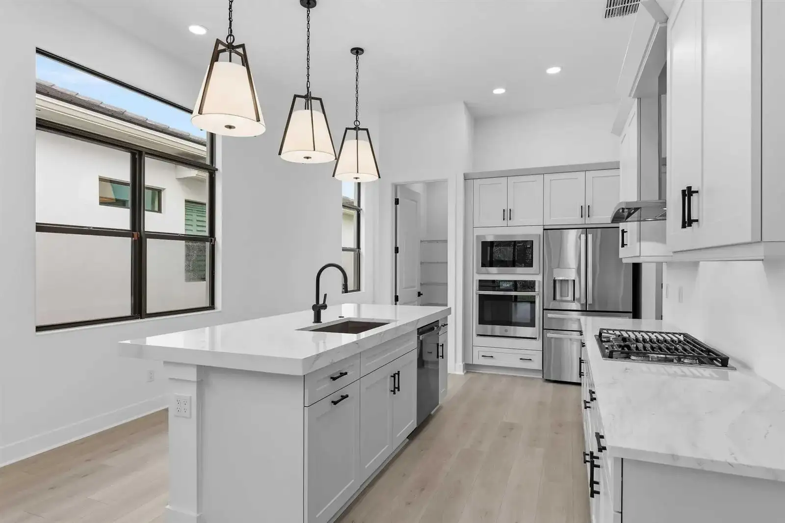 382 SE VIA SANGRO, Port St. Lucie FL 34952 photo 5