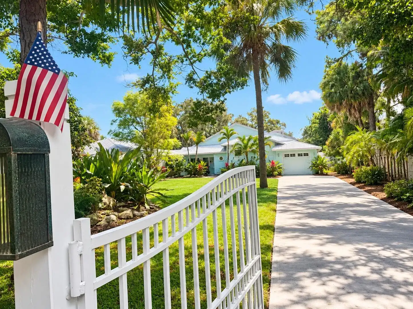 3679 SW SAINT LUCIE SHORES Drive, Palm City FL 34990