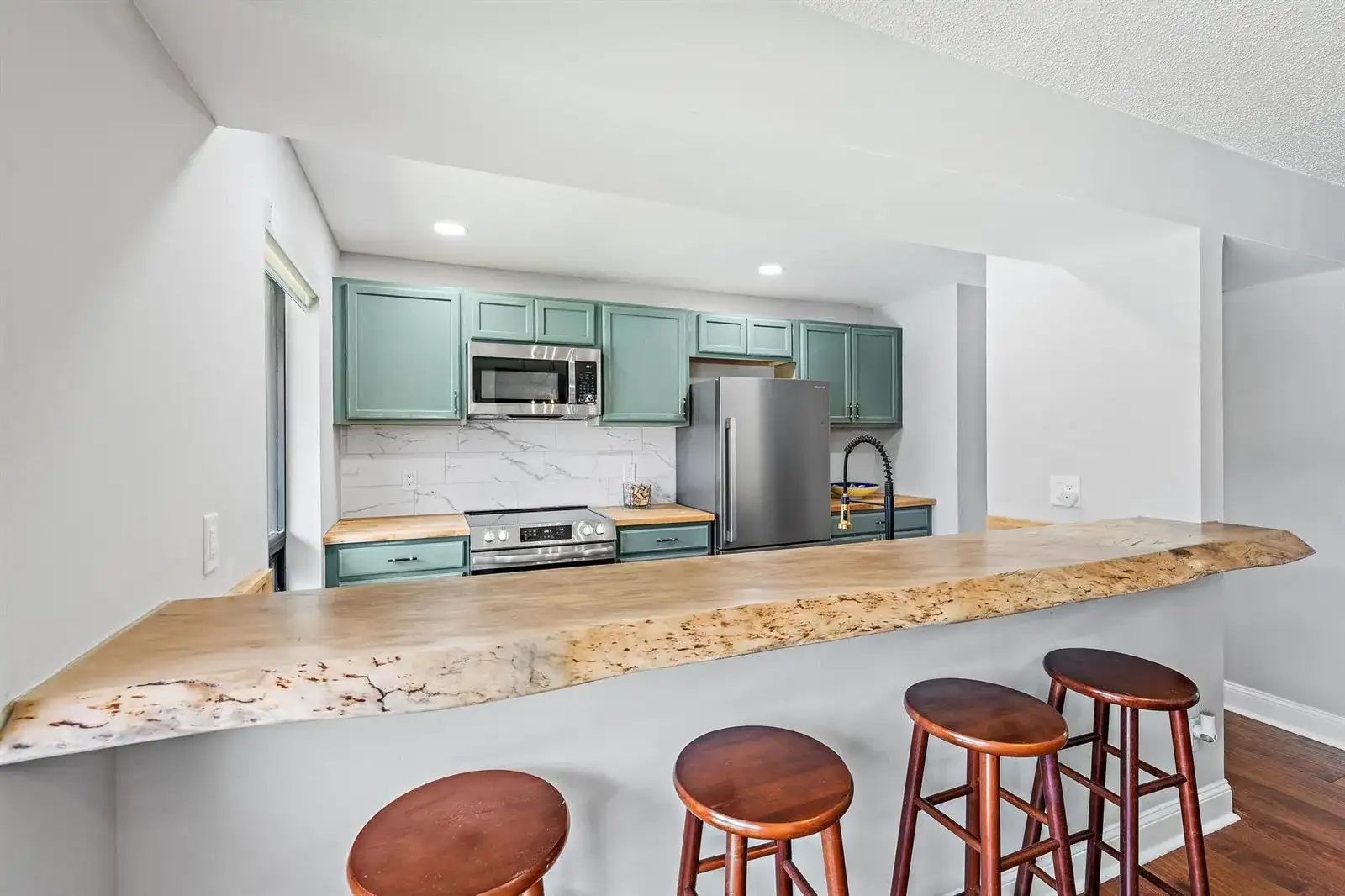 130 Brackenwood Road, Palm Beach Gardens FL 33418 photo 5