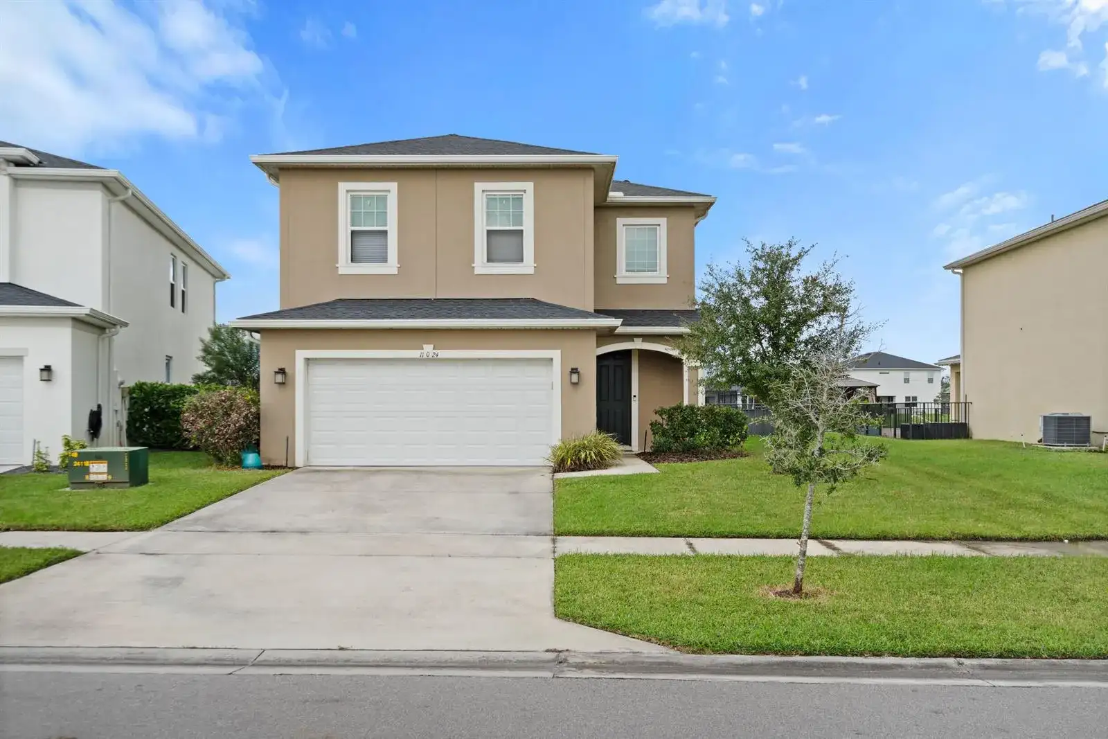 11024 SW PACINI Way, Port St. Lucie FL 34987 photo 2