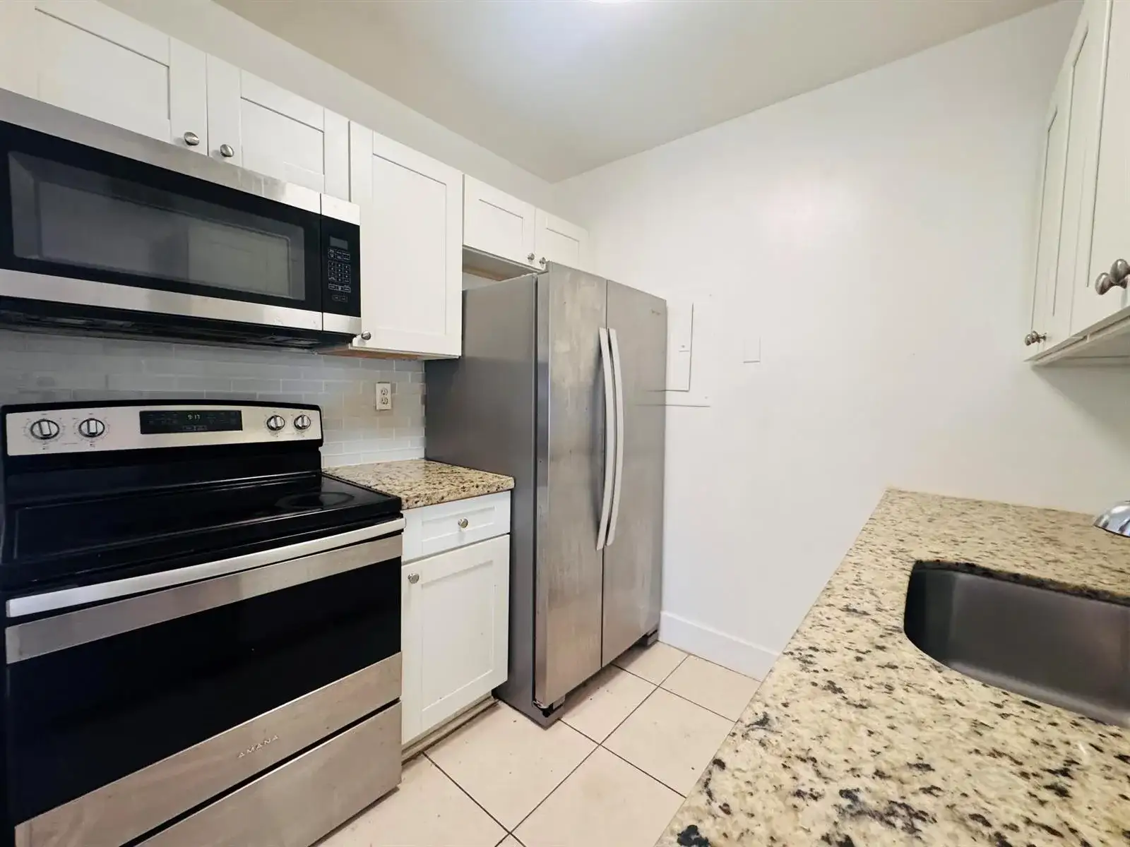 1080 N BENOIST FARMS Road # 108, West Palm Beach FL 33411 photo 4