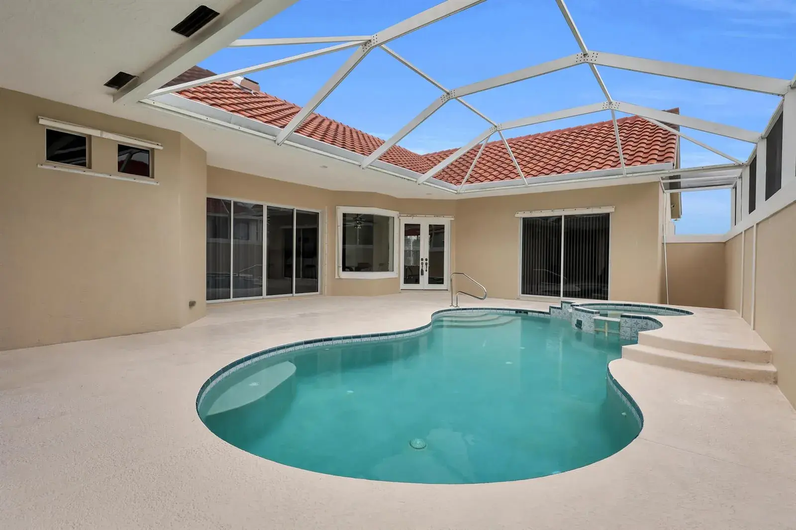694 SW Lake Charles Circle, Port St. Lucie FL 34986