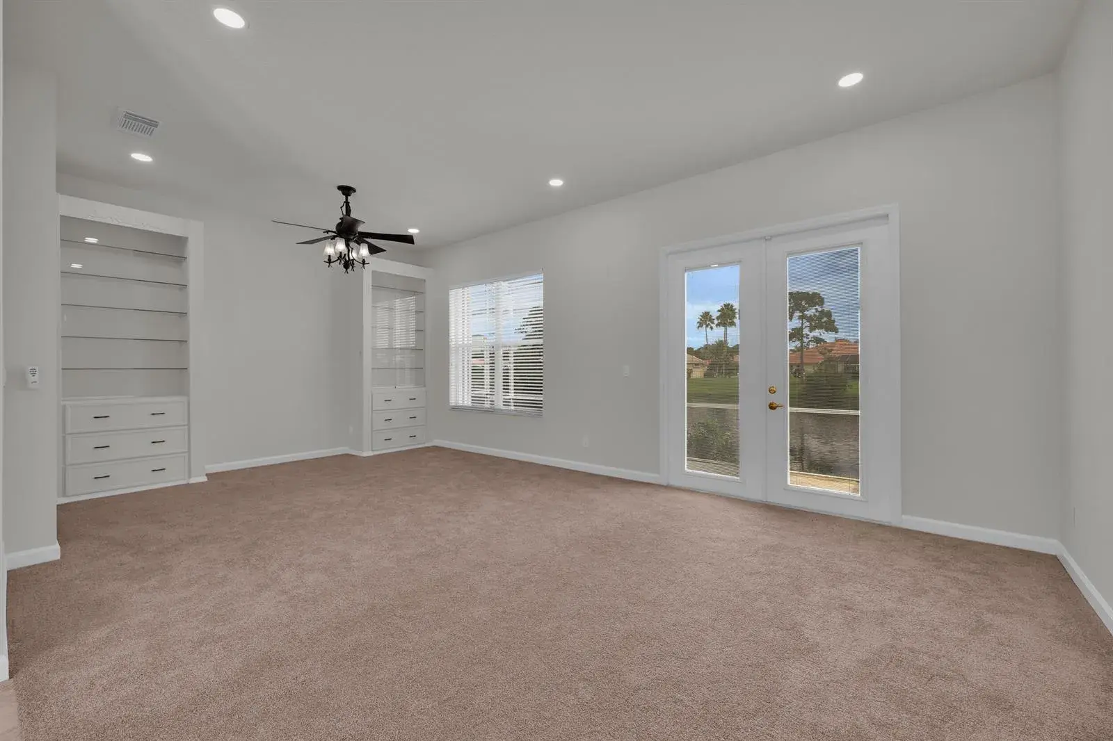 694 SW Lake Charles Circle, Port St. Lucie FL 34986