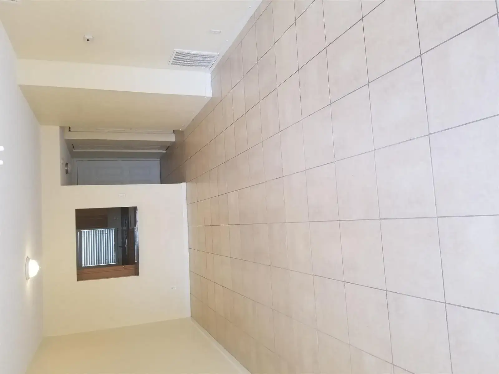 120 Sparrow Drive # 211, Royal Palm Beach FL 33411