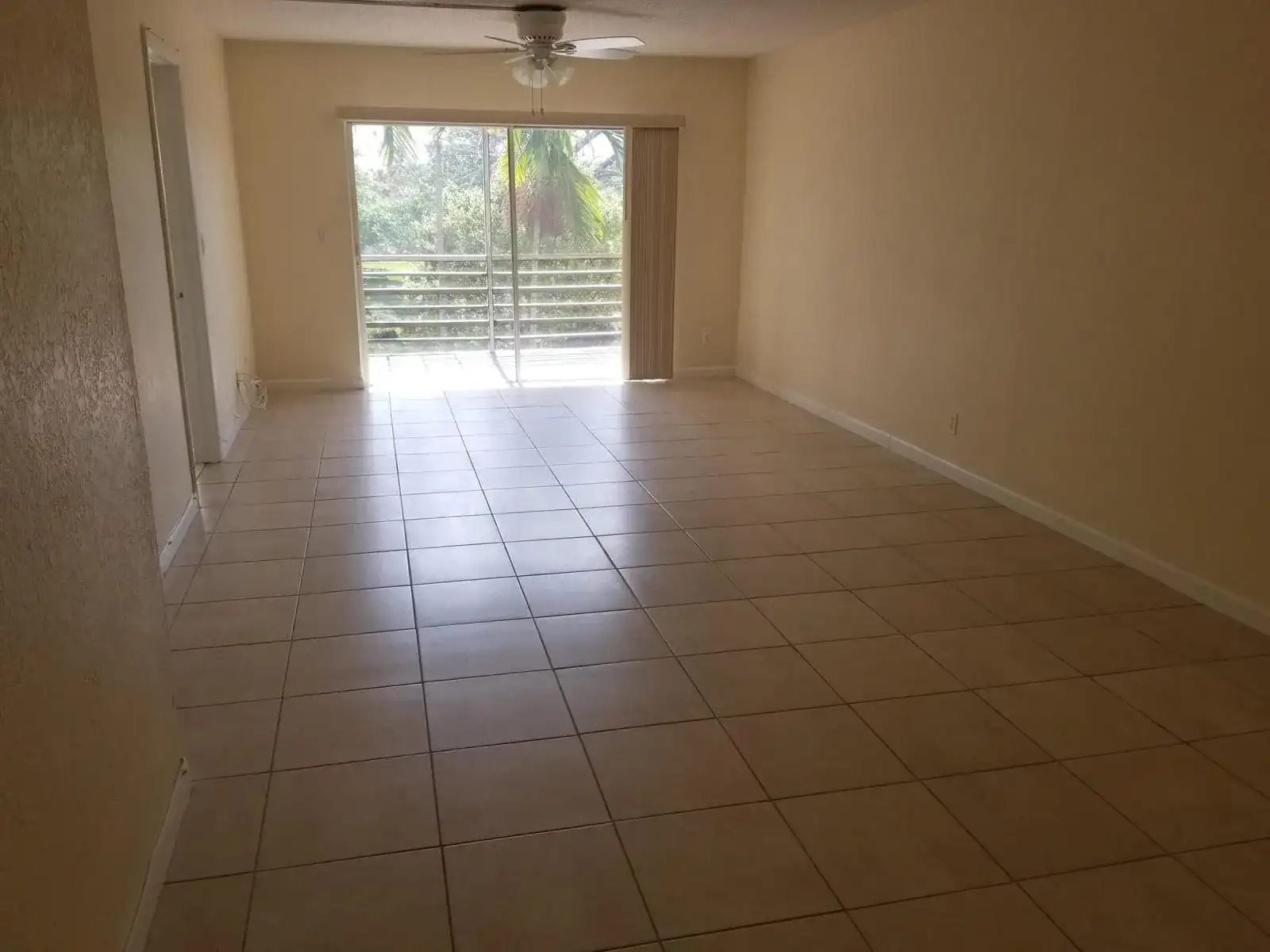 120 Sparrow Drive # 211, Royal Palm Beach FL 33411 photo 3