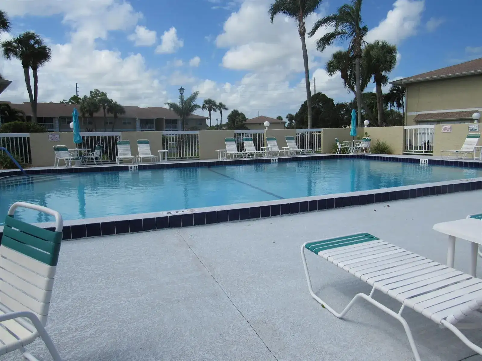 1537 SE Royal Green Circle # 202, Port St. Lucie FL 34952 photo 3