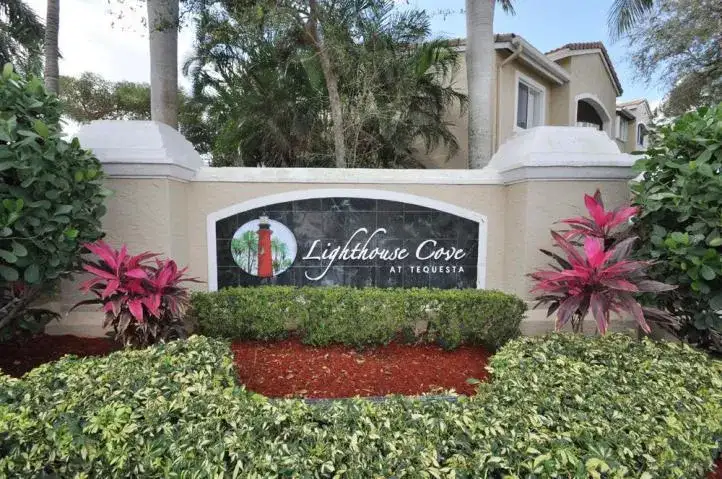 248 Village Boulevard # 3104, Tequesta FL 33469 photo 2