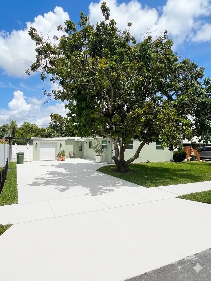 6741 NW 8TH Street, Margate FL 33063 photo 3