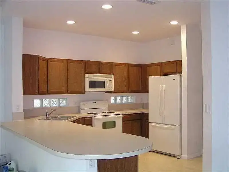 1309 Alicante Court, Riviera Beach FL 33404 photo 2