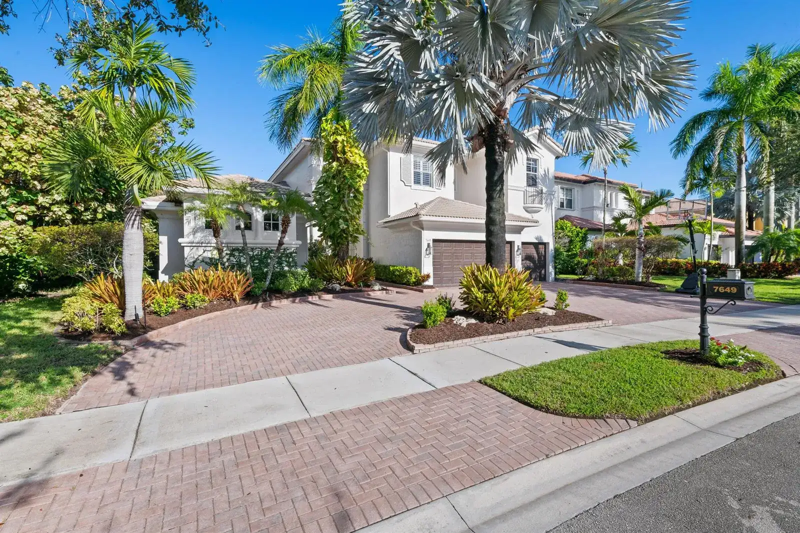 7649 NW 117TH Lane, Parkland FL 33076 photo 3