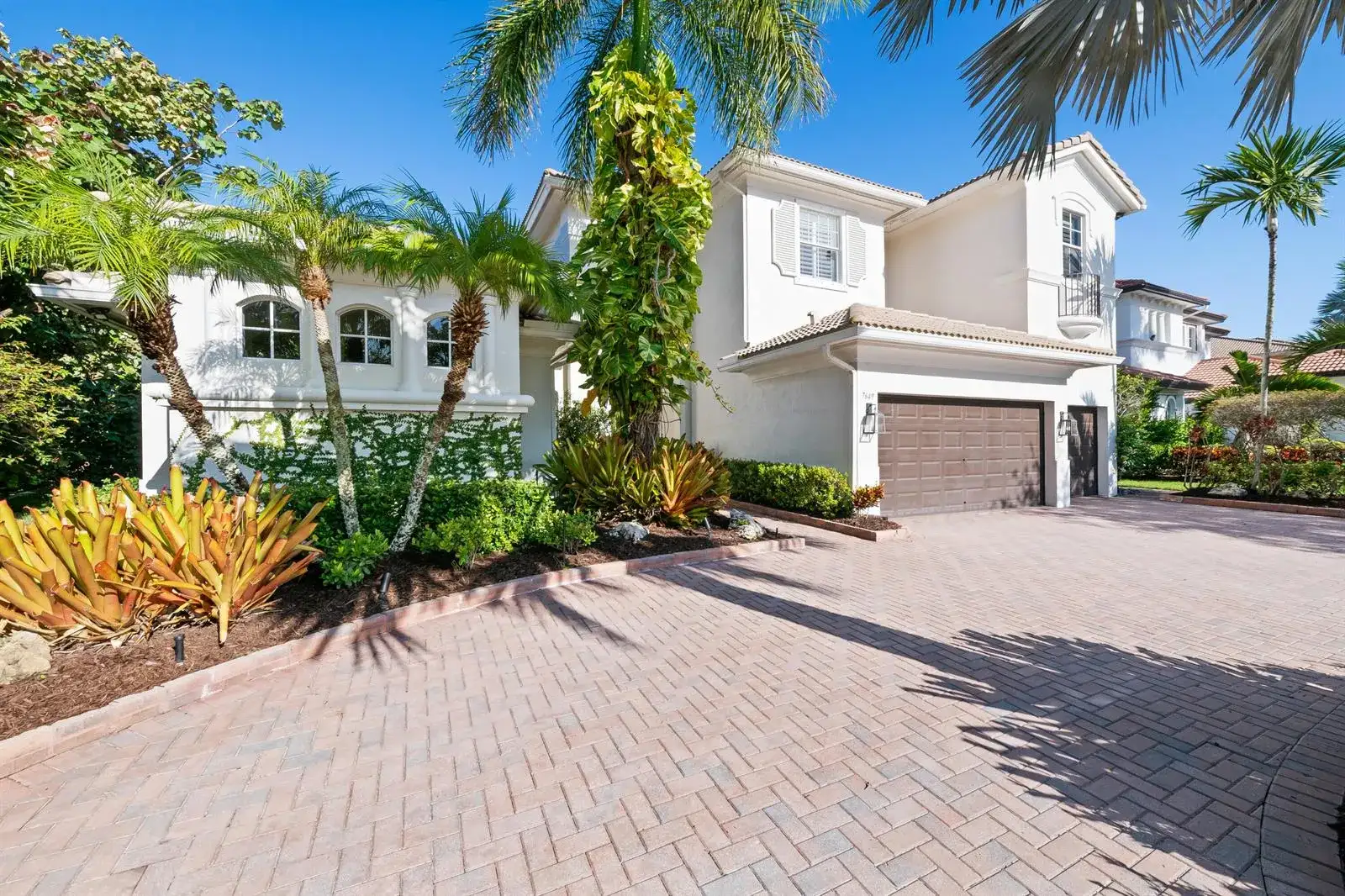 7649 NW 117TH Lane, Parkland FL 33076 photo 4