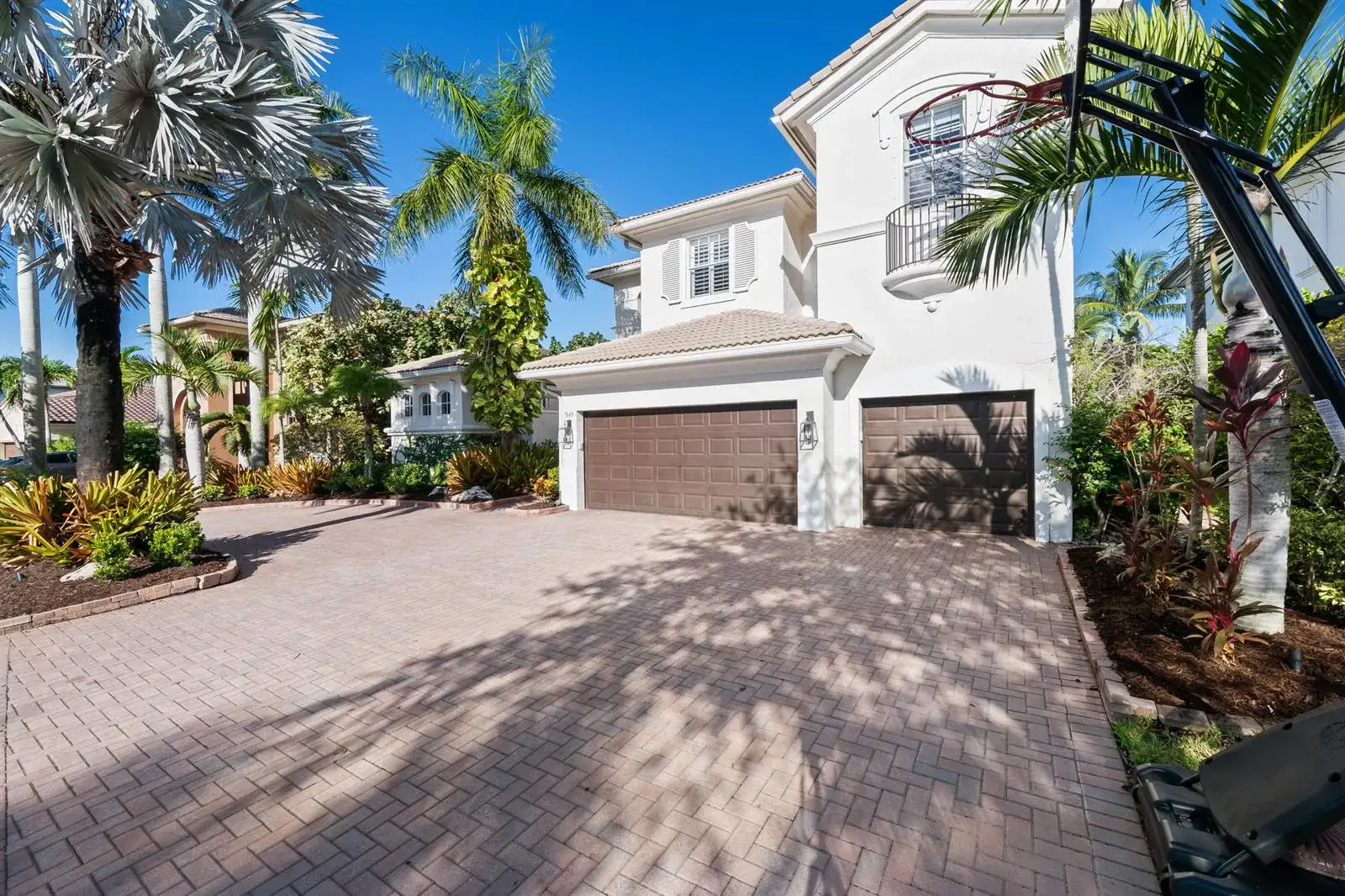 7649 NW 117TH Lane, Parkland FL 33076 photo 5