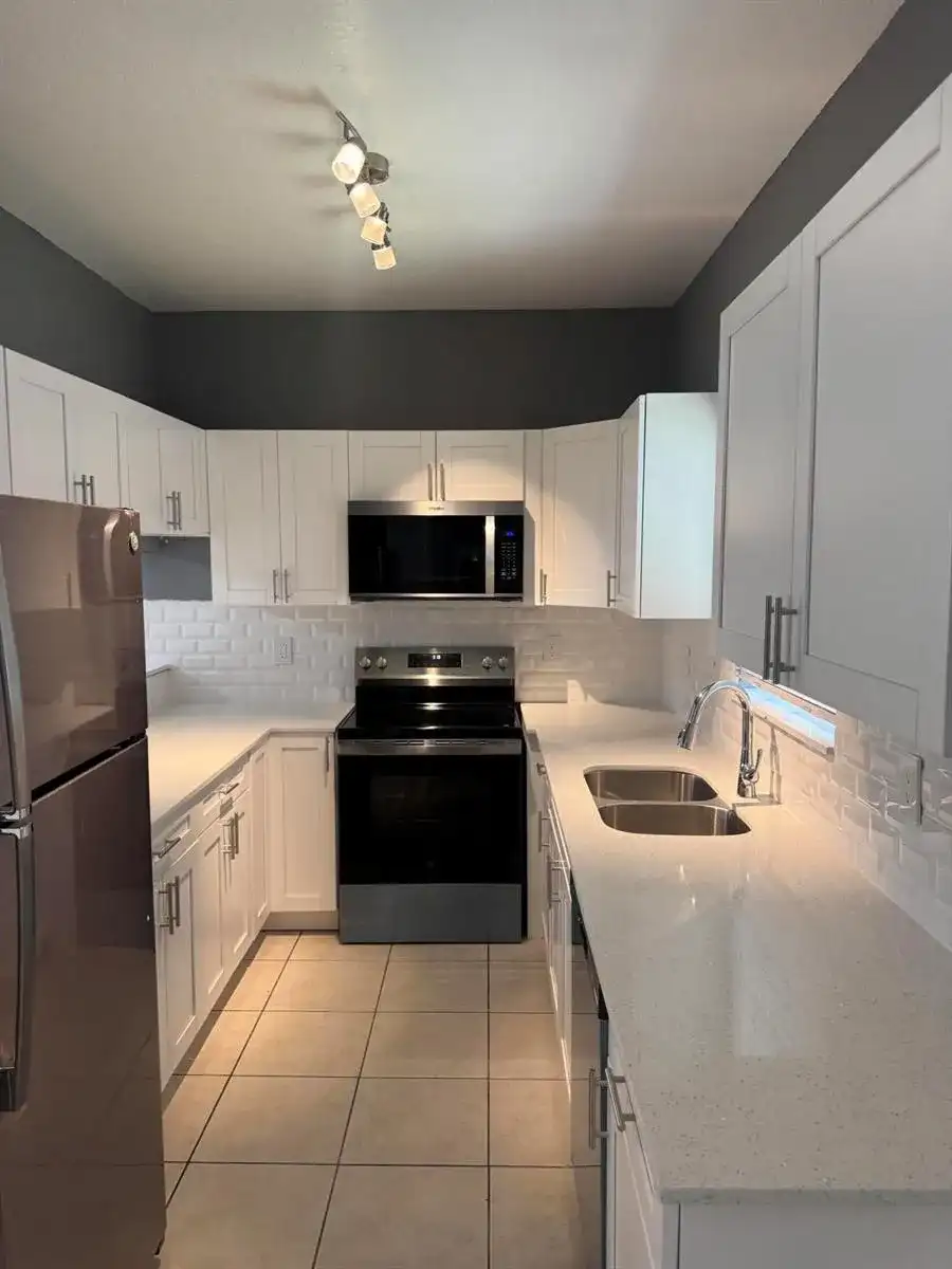 1117 Colonial Palms Way, West Palm Beach FL 33406