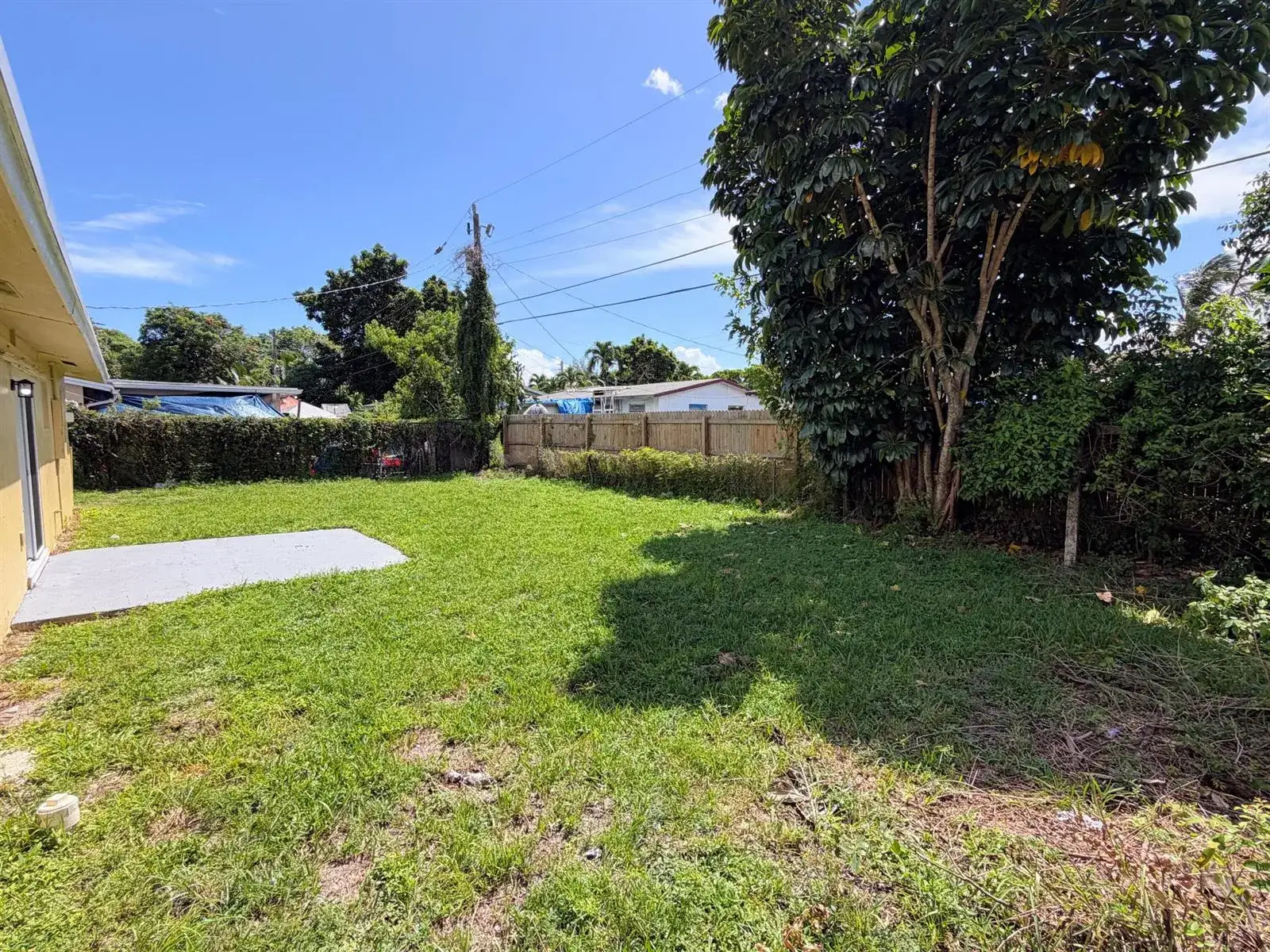 2530 NW 26th Court, Oakland Park FL 33311 photo 4