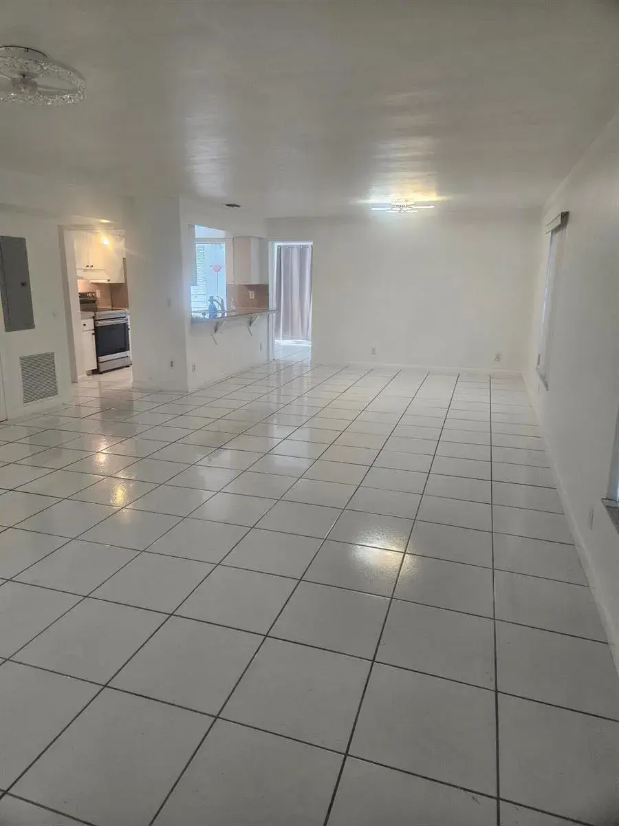 2141 SW 23RD Avenue, Fort Lauderdale FL 33312