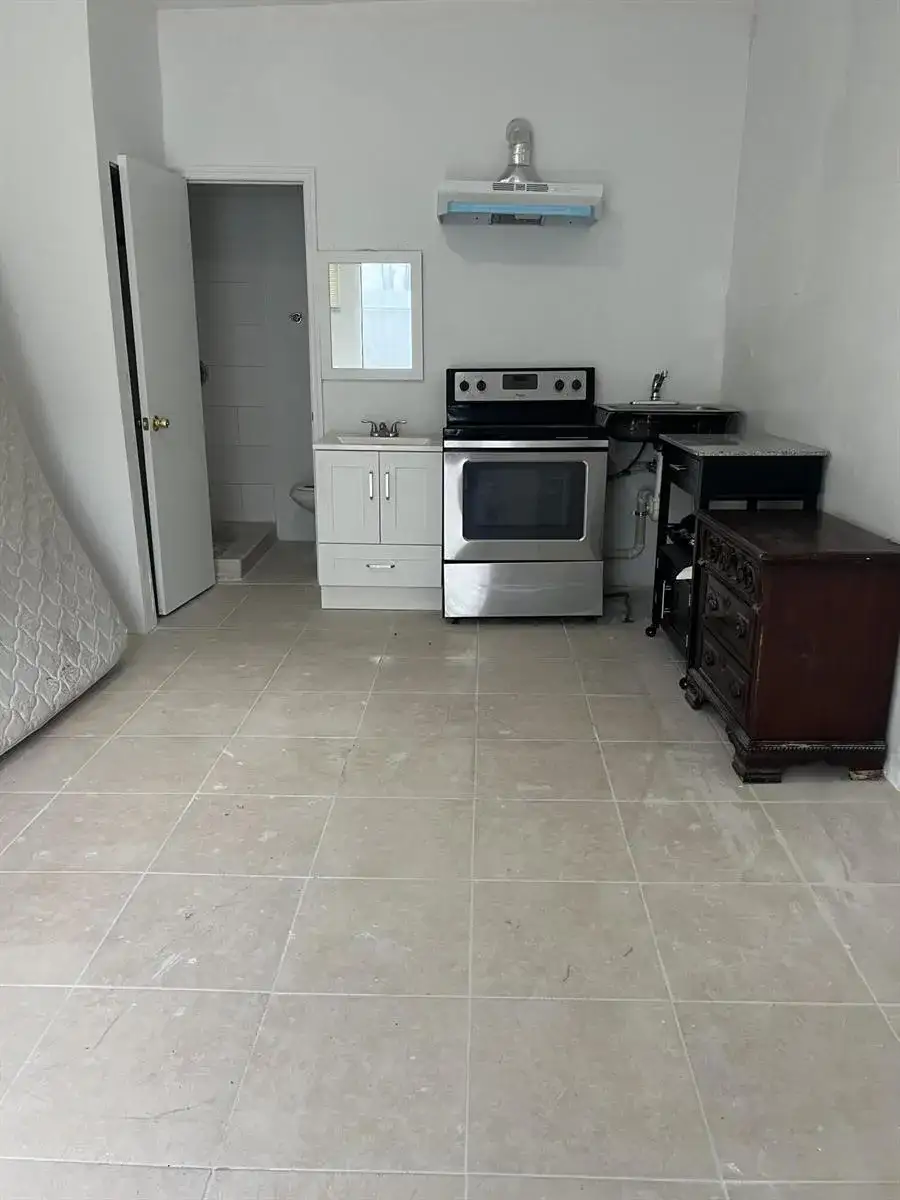1125 NW 144TH Street # 1, Miami FL 33168 photo 5